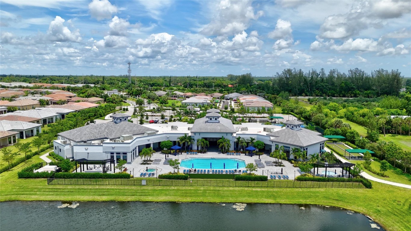 8148 Liberty Way, Parkland