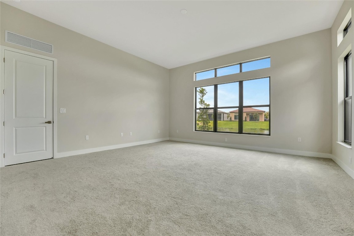 8148 Liberty Way, Parkland