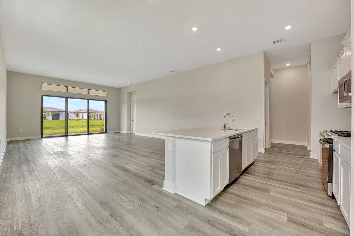 8148 Liberty Way, Parkland