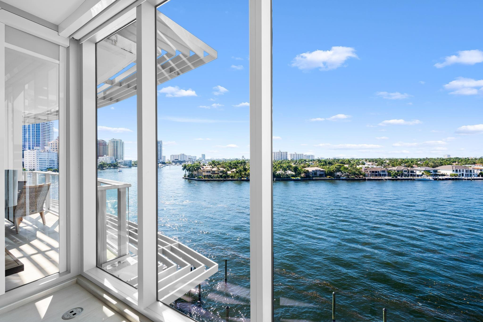 435 Bayshore 503