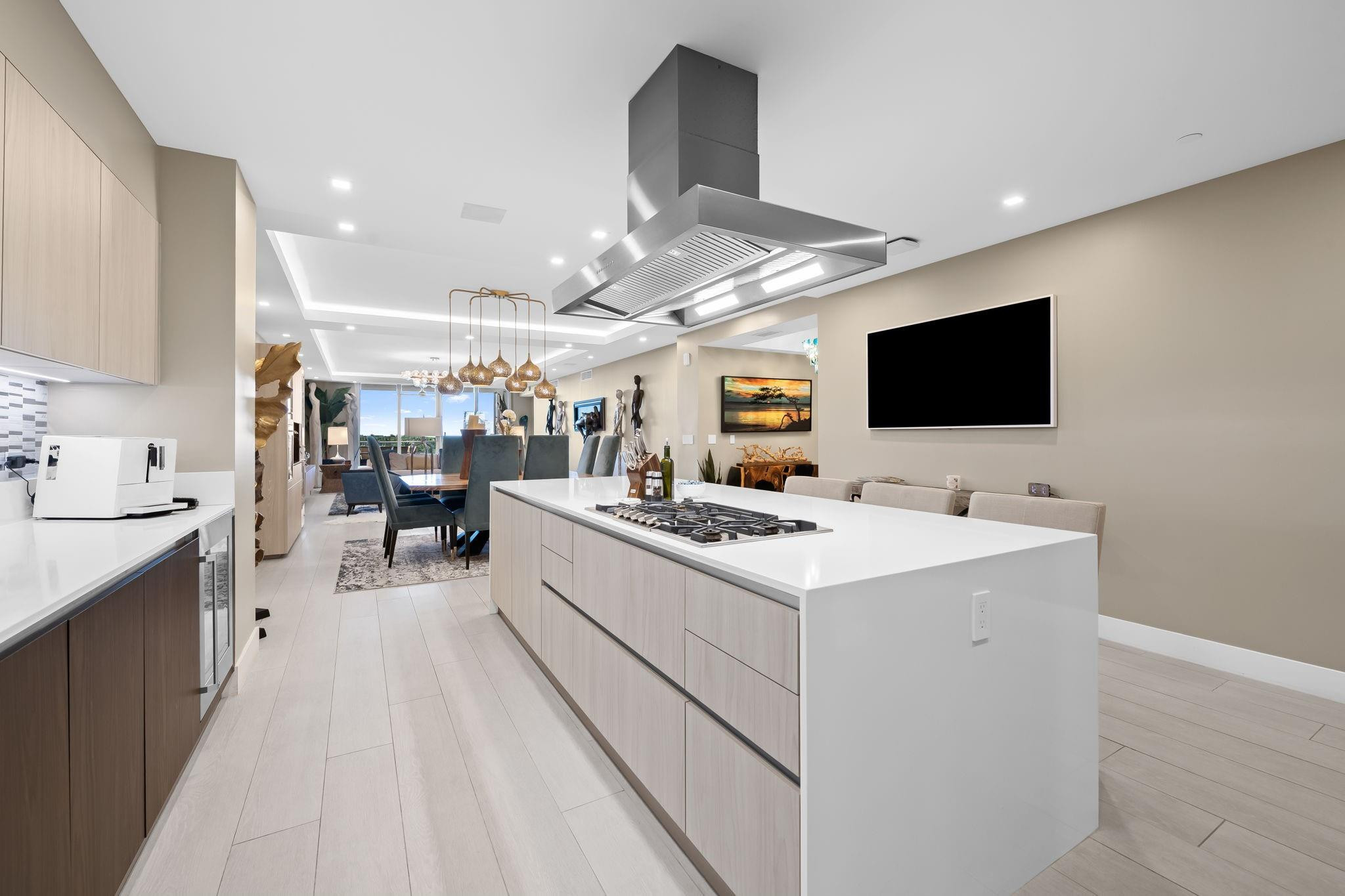 435 Bayshore 503