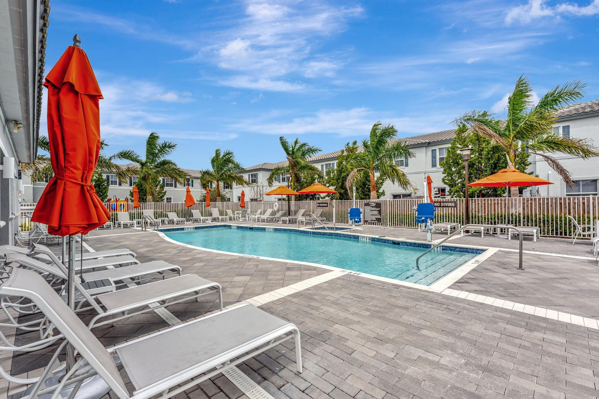 4611 NW 118th Avenue