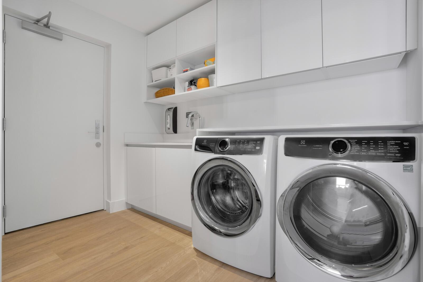 2200 N Ocean Boulevard Unit: N1501
