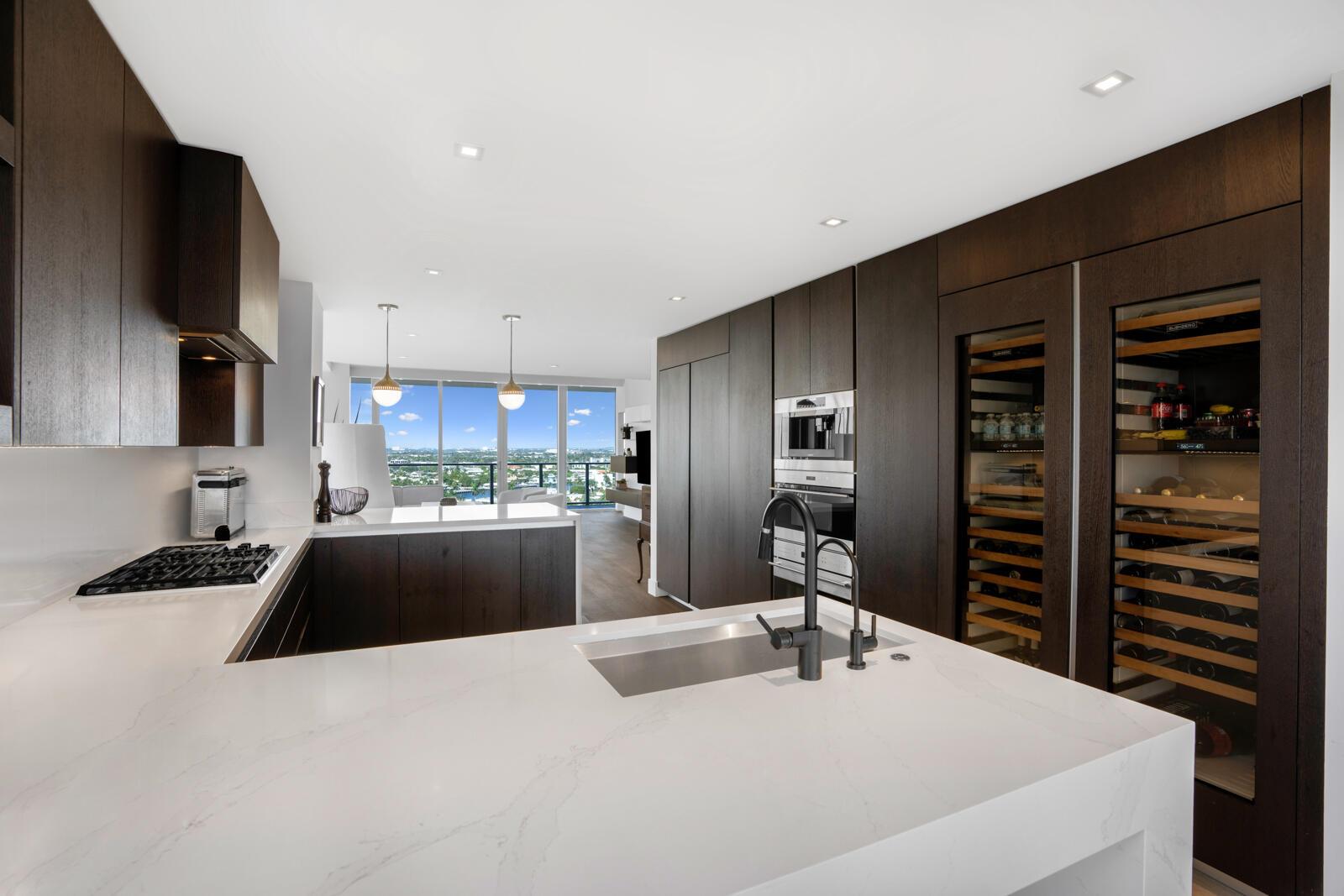 2200 N Ocean Boulevard Unit: N1501