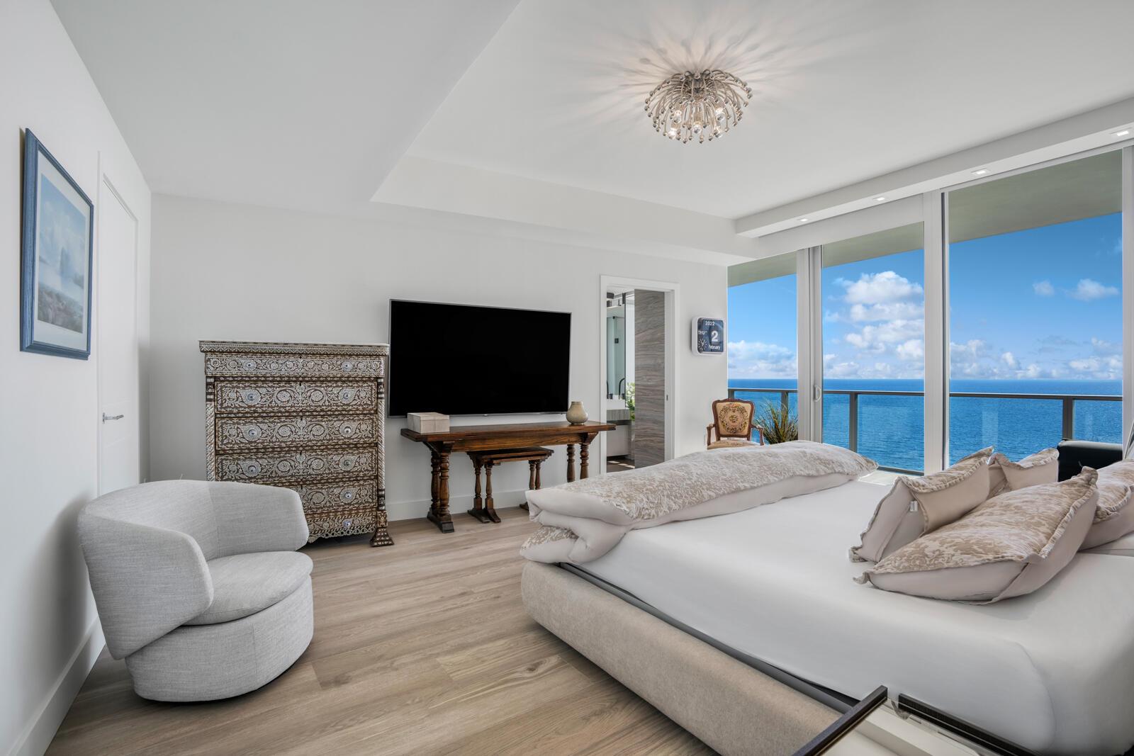 2200 N Ocean Boulevard Unit: N1501