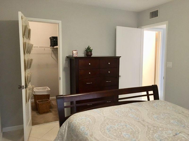 4500 N Federal Highway Unit: 303a