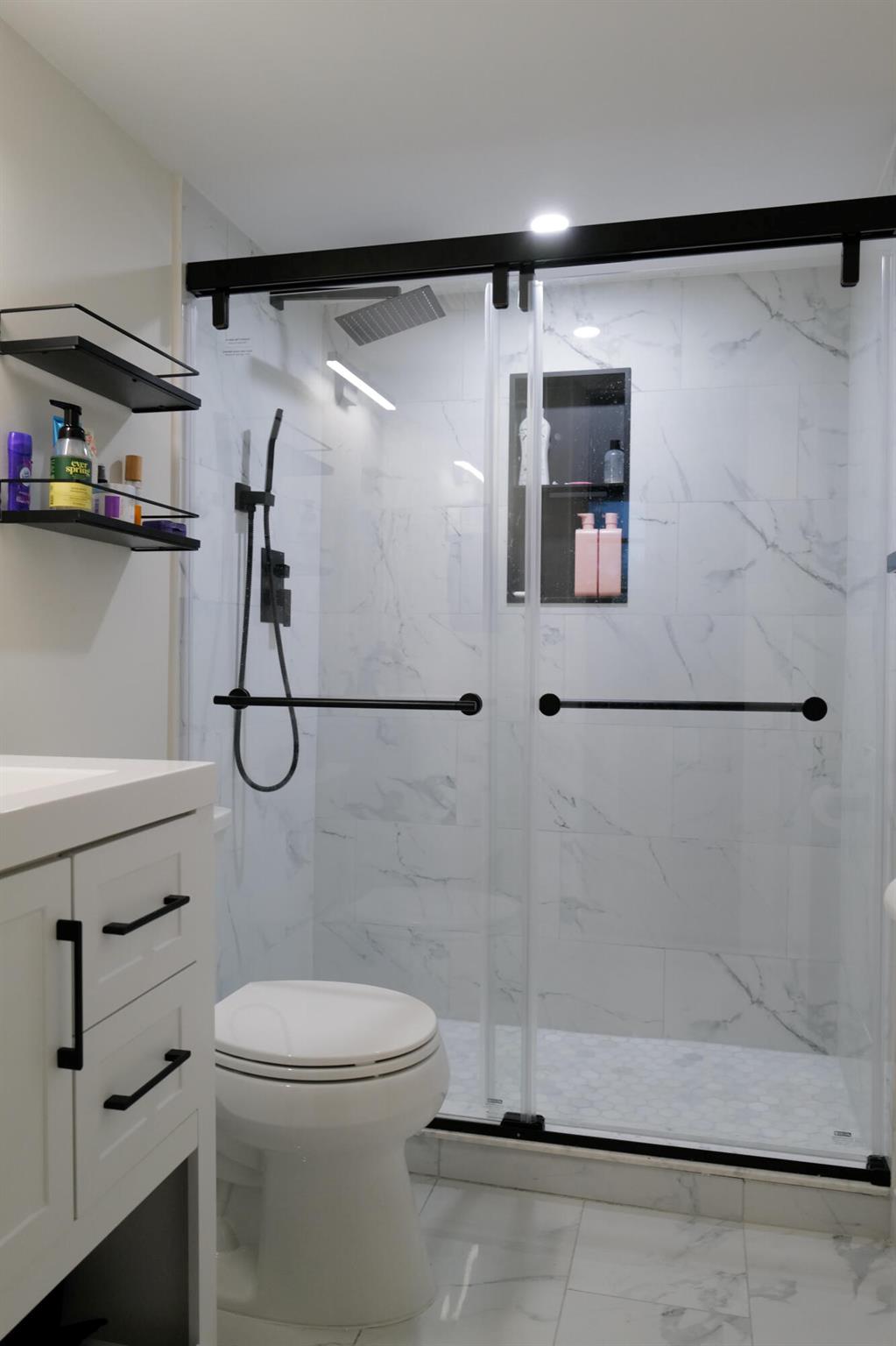 4500 N Federal Highway Unit: 303a