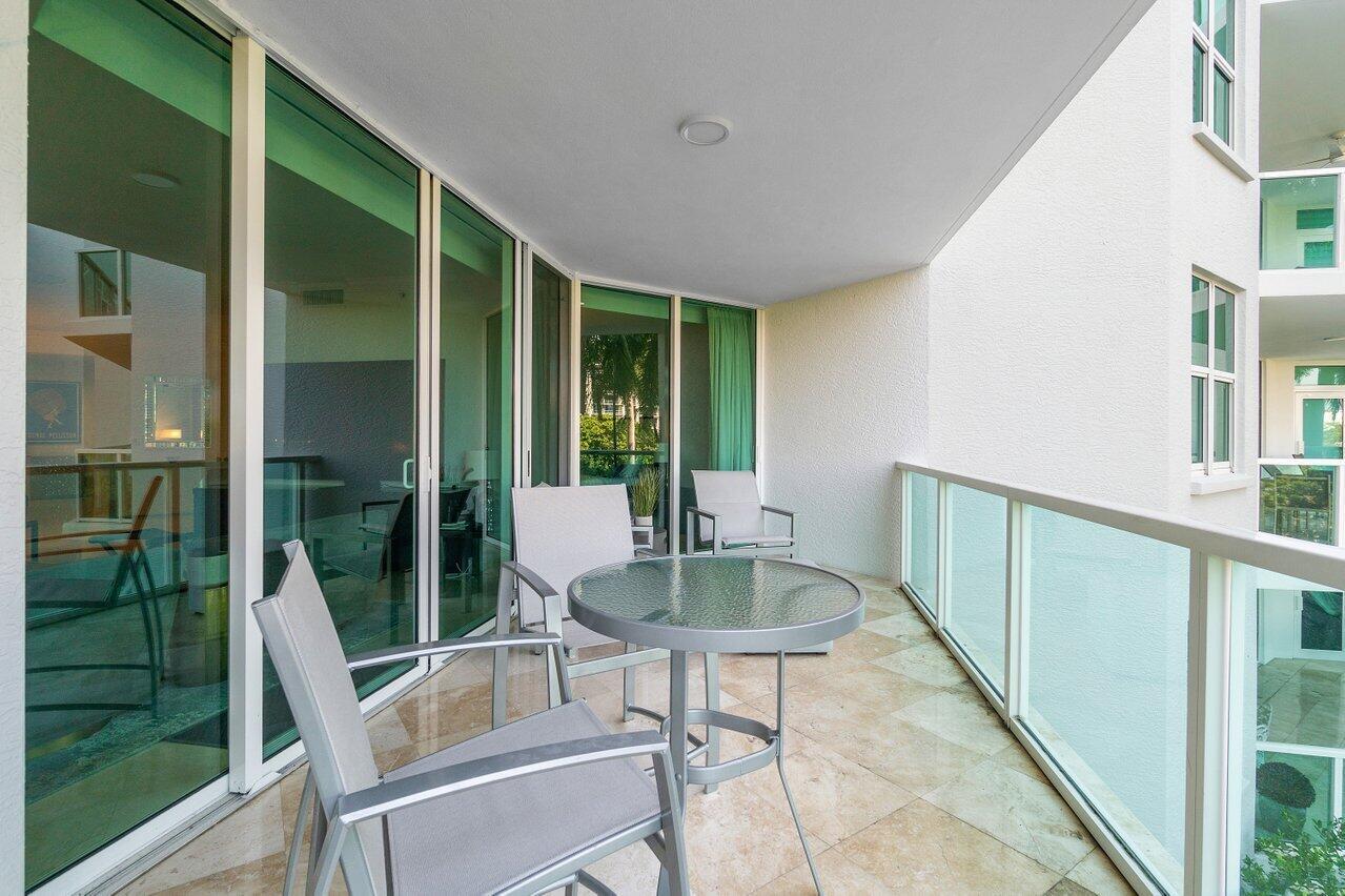 550 SE Mizner Boulevard B-306