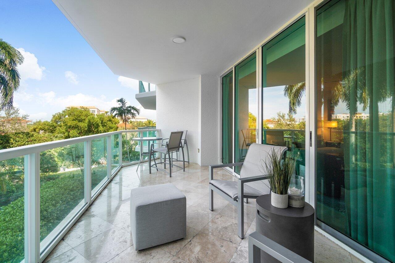 550 SE Mizner Boulevard B-306