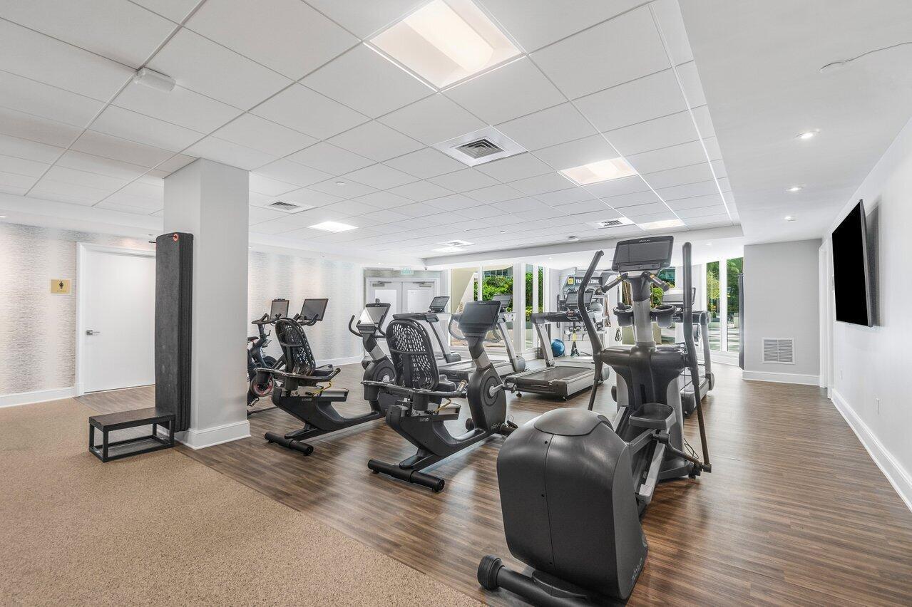 550 SE Mizner Boulevard B-306