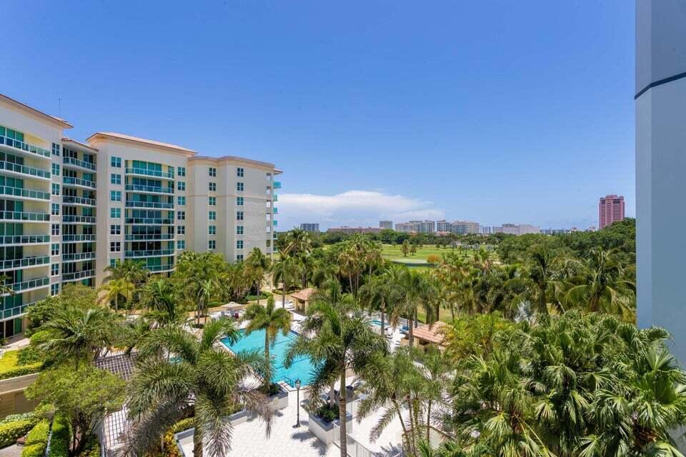 550 SE Mizner Boulevard B509