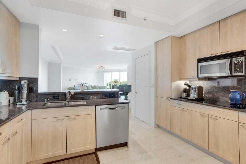 550 SE Mizner Boulevard B509