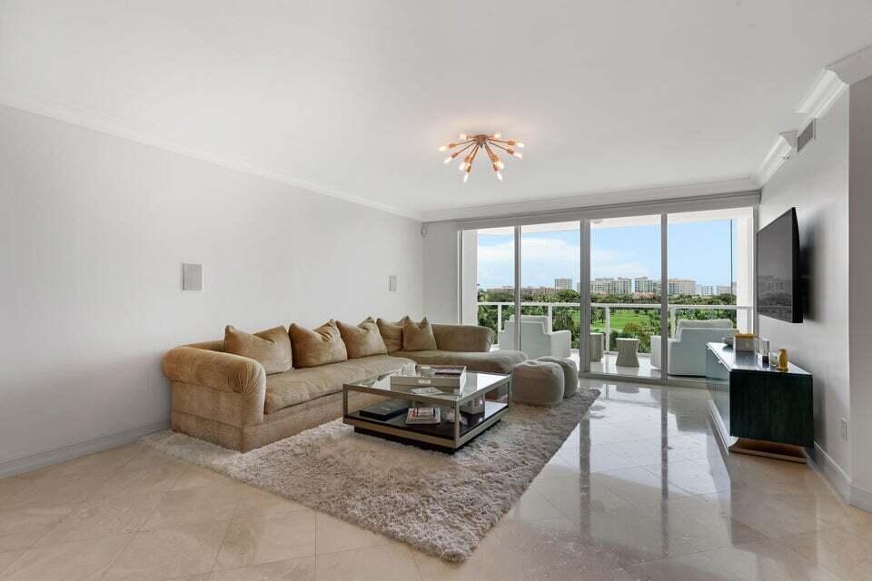 550 SE Mizner Boulevard B509