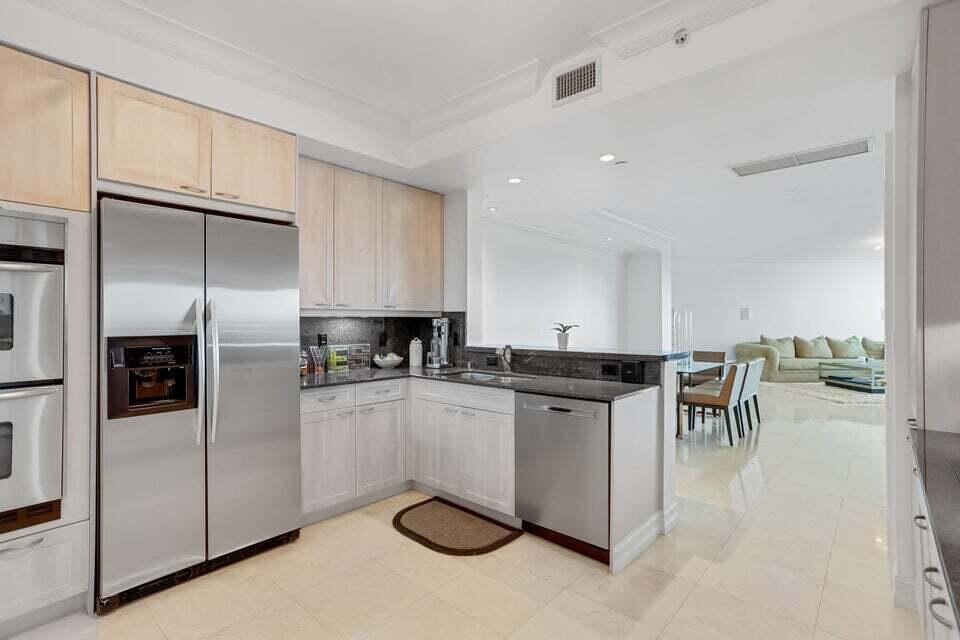 550 SE Mizner Boulevard B509