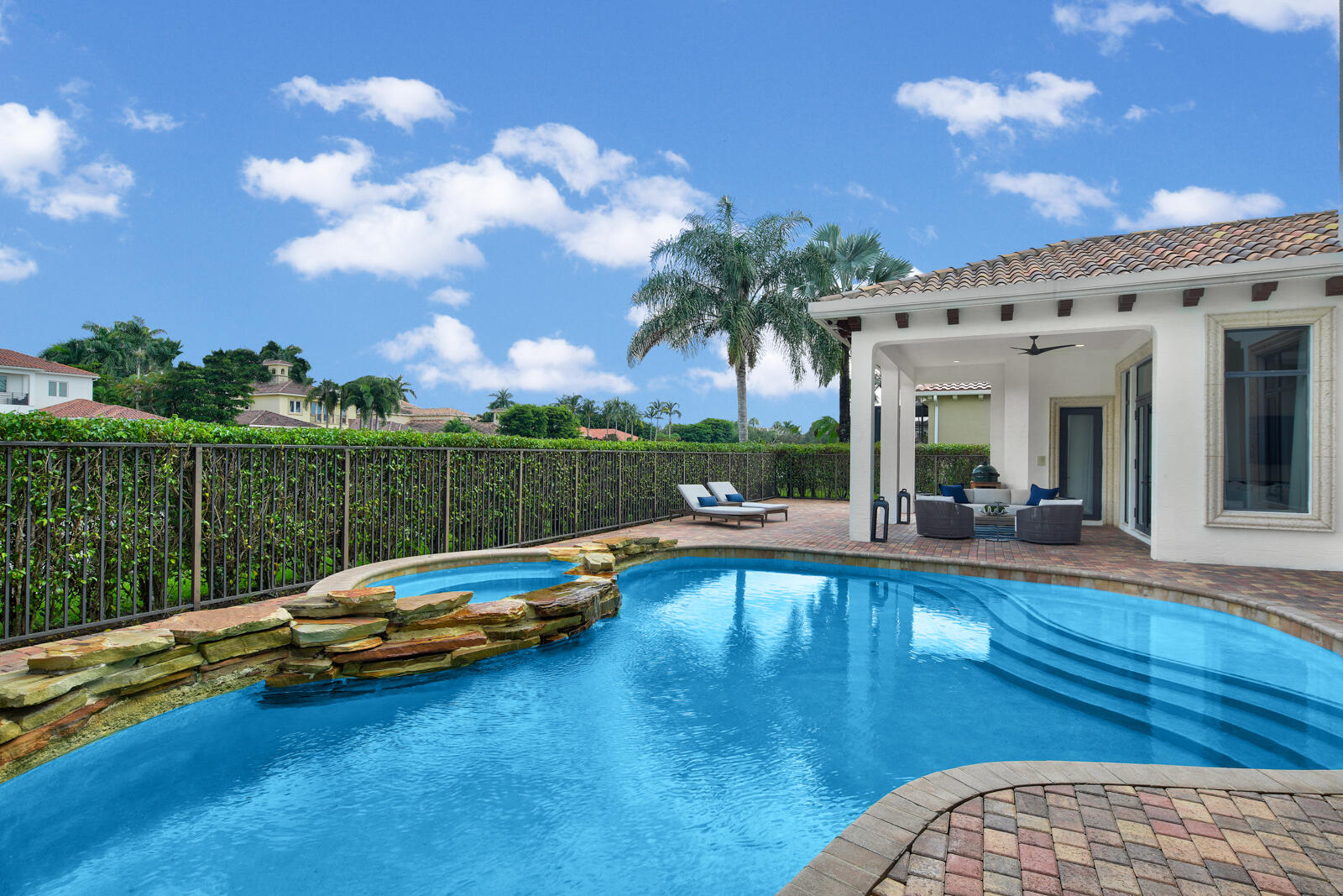 9510 Grand Estates Way