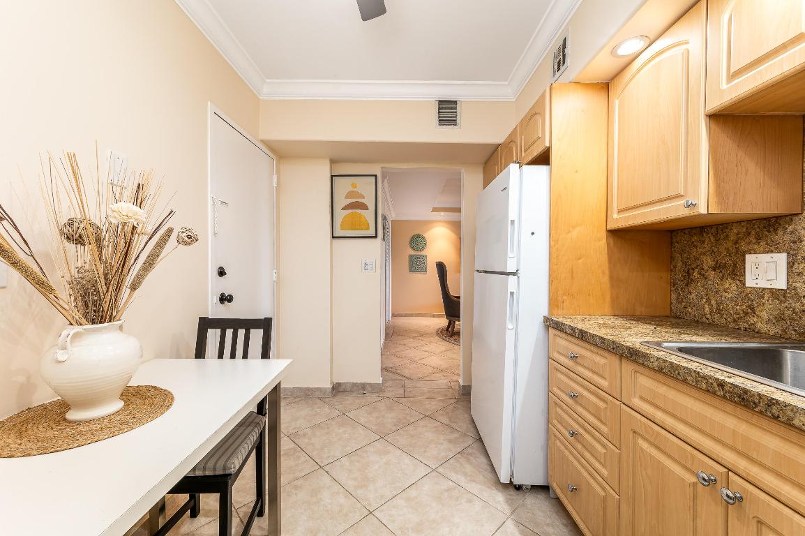 2851 S Ocean Boulevard 6h, Boca Raton Unit: 6h