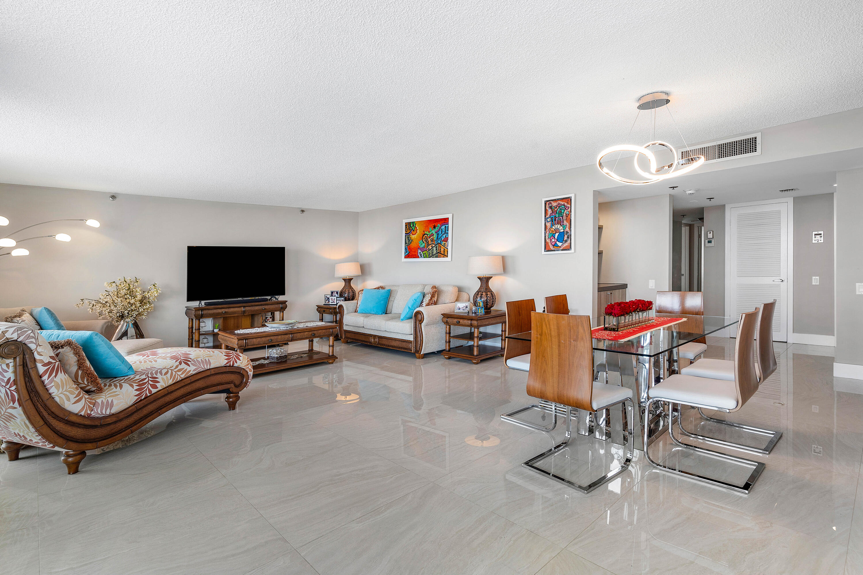 250 S Ocean Boulevard 7e, Boca Raton Unit: 7e