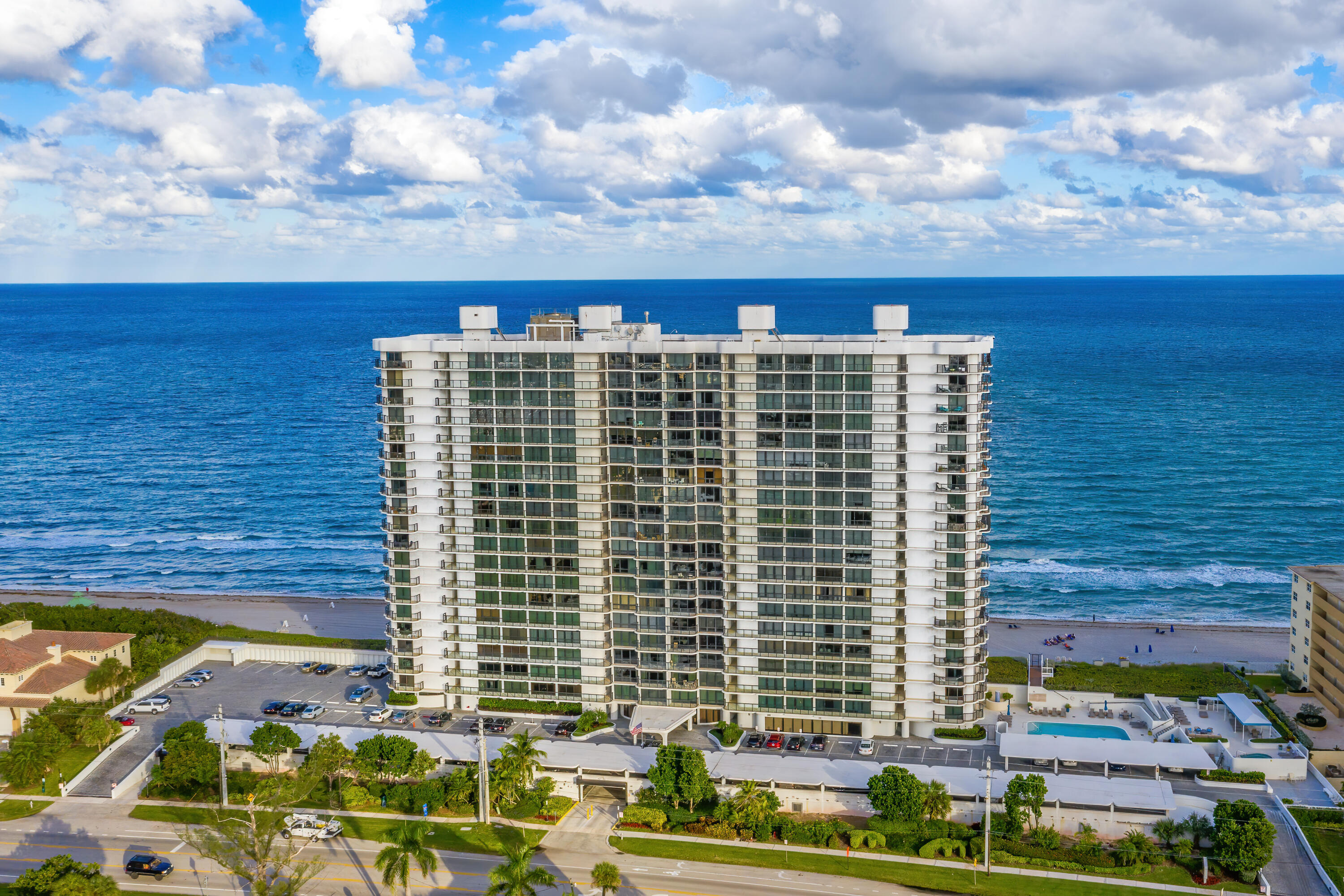 250 S Ocean Boulevard 7e, Boca Raton Unit: 7e