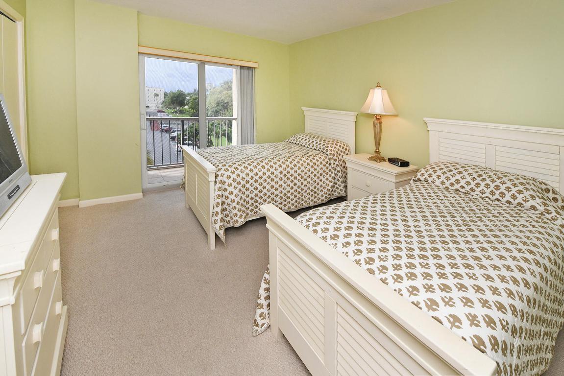 950 Ponce De Leon Road 4110, Boca Raton Unit: 4110