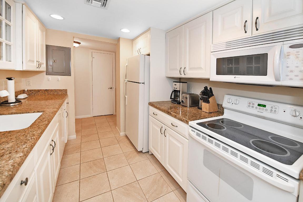 950 Ponce De Leon Road 4110, Boca Raton Unit: 4110