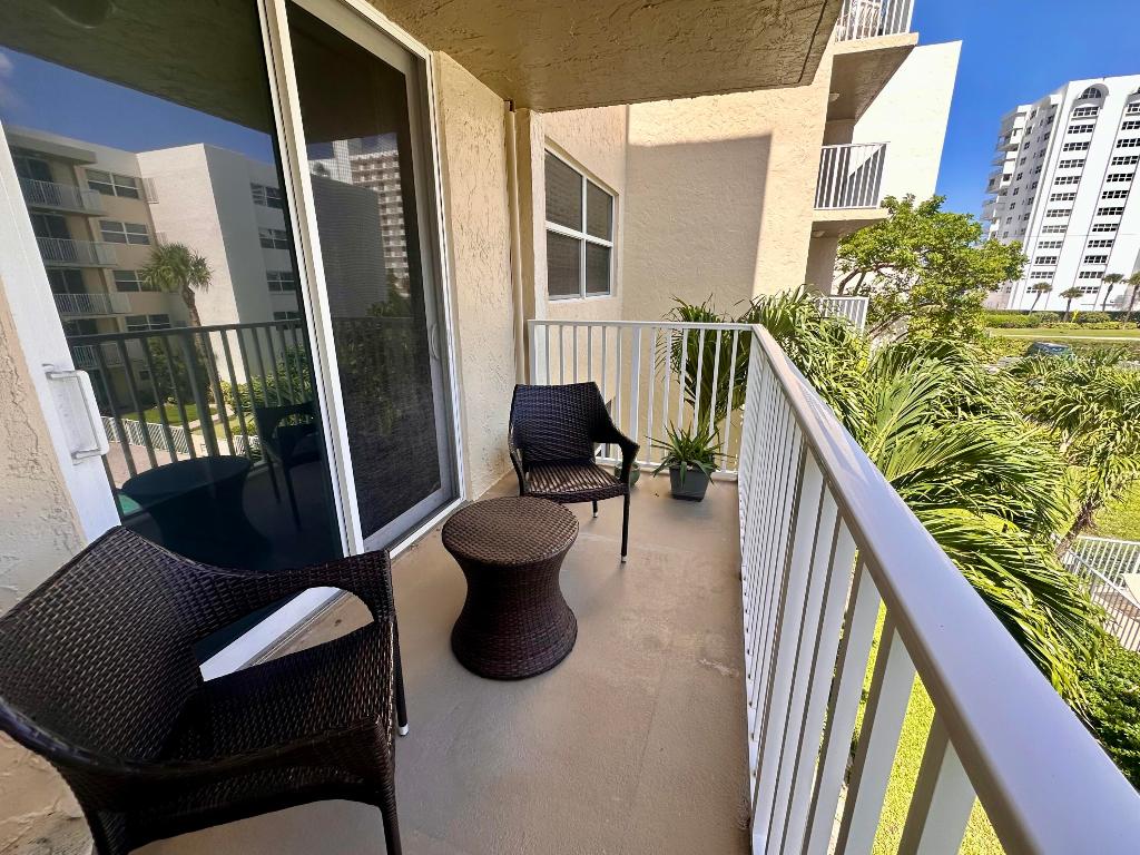 2929 S Ocean Boulevard Boulevard 314, Boca Raton Unit: 314