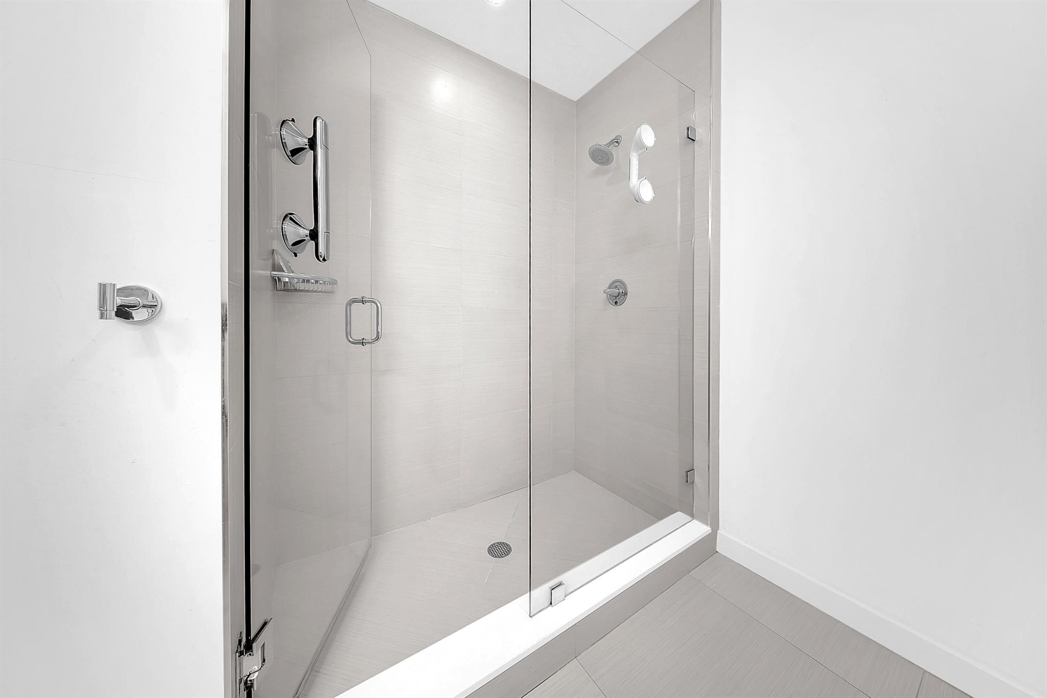 51 Se 19th Avenue 303