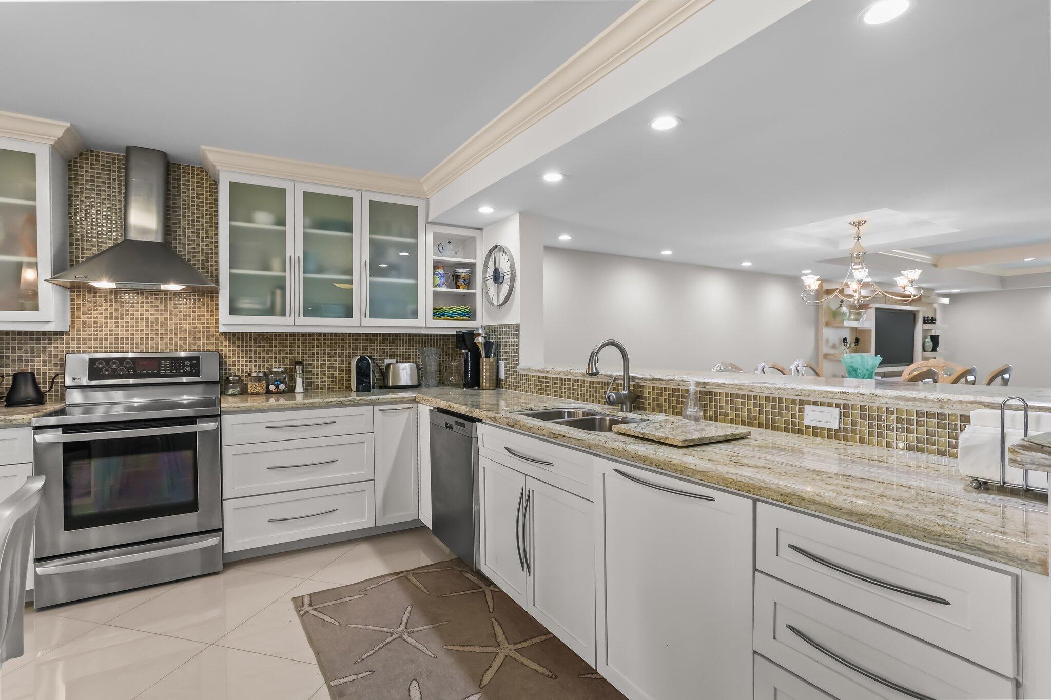 2155 S Ocean 7 Boulevard 7