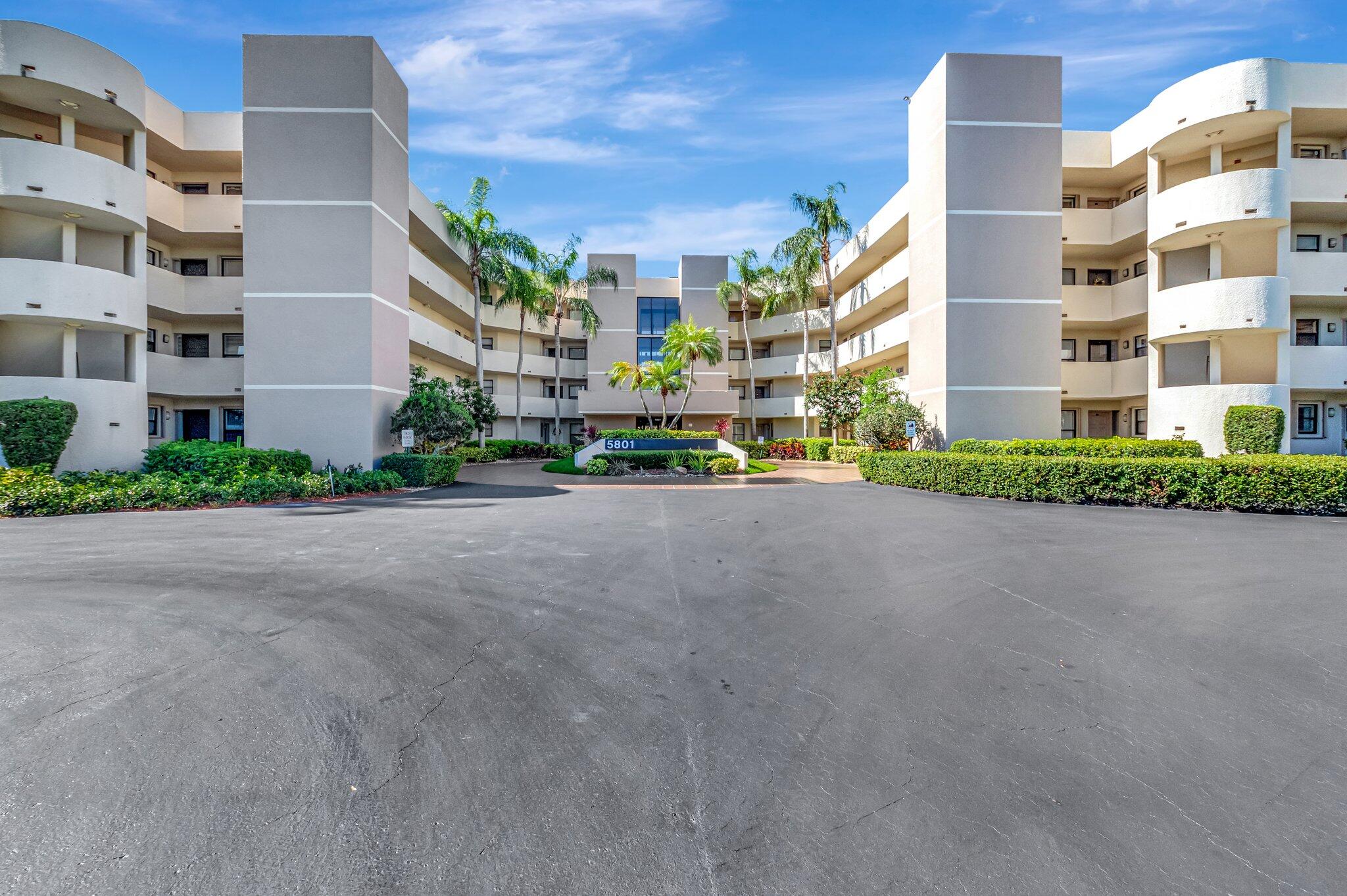 5801 Camino Del Sol 302