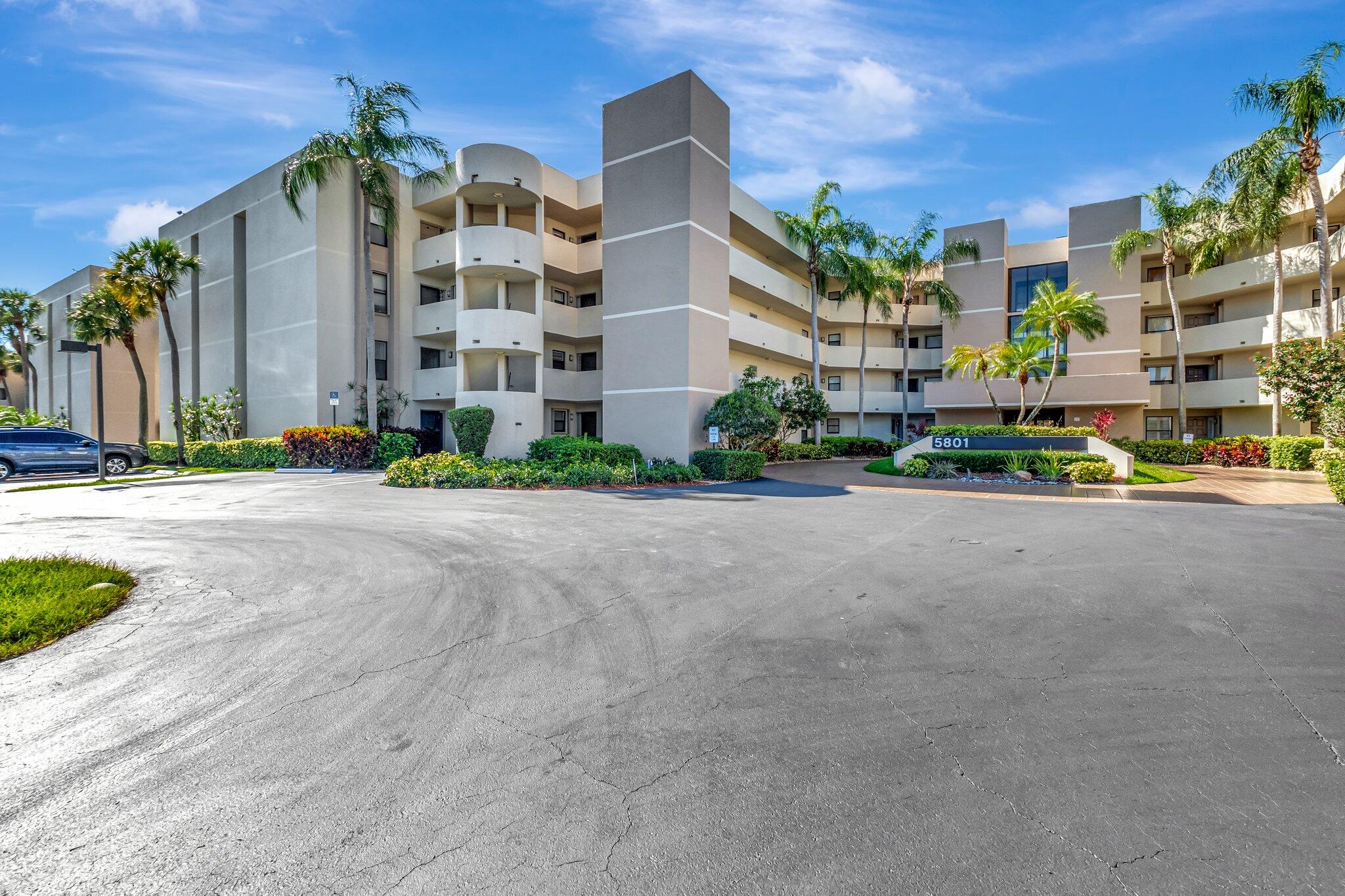 5801 Camino Del Sol 302