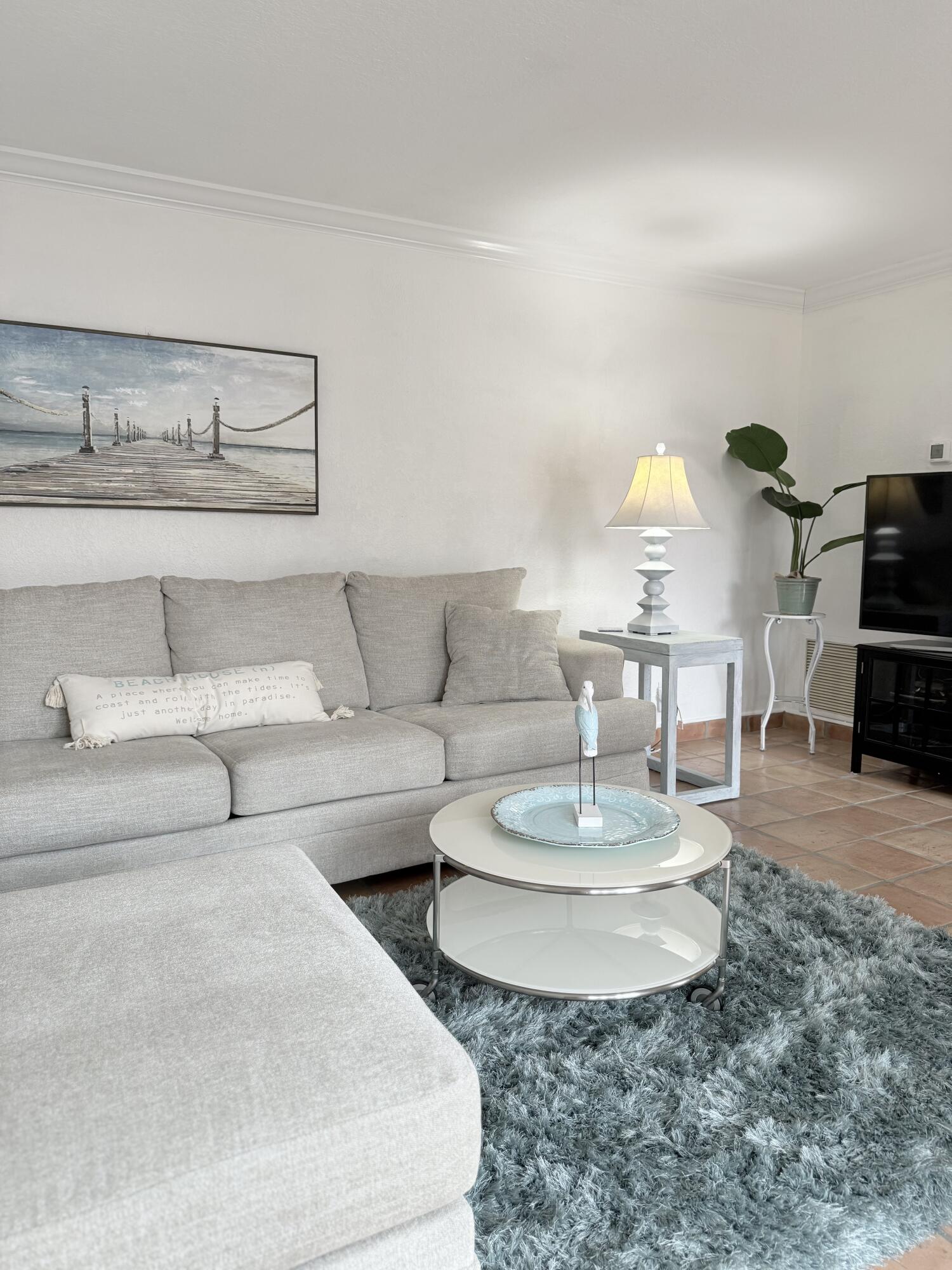 1251 S Federal Hwy Highway