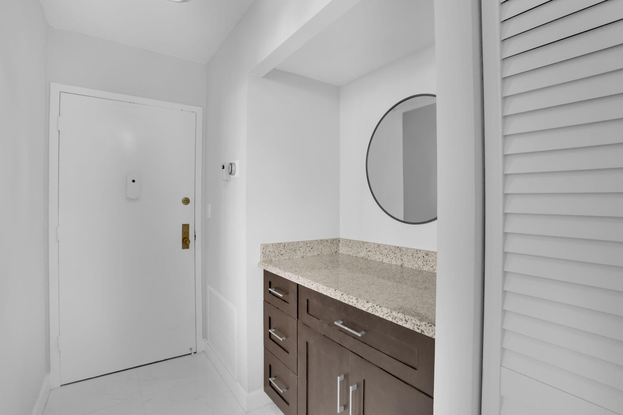 2121 N Ocean Boulevard 1008e