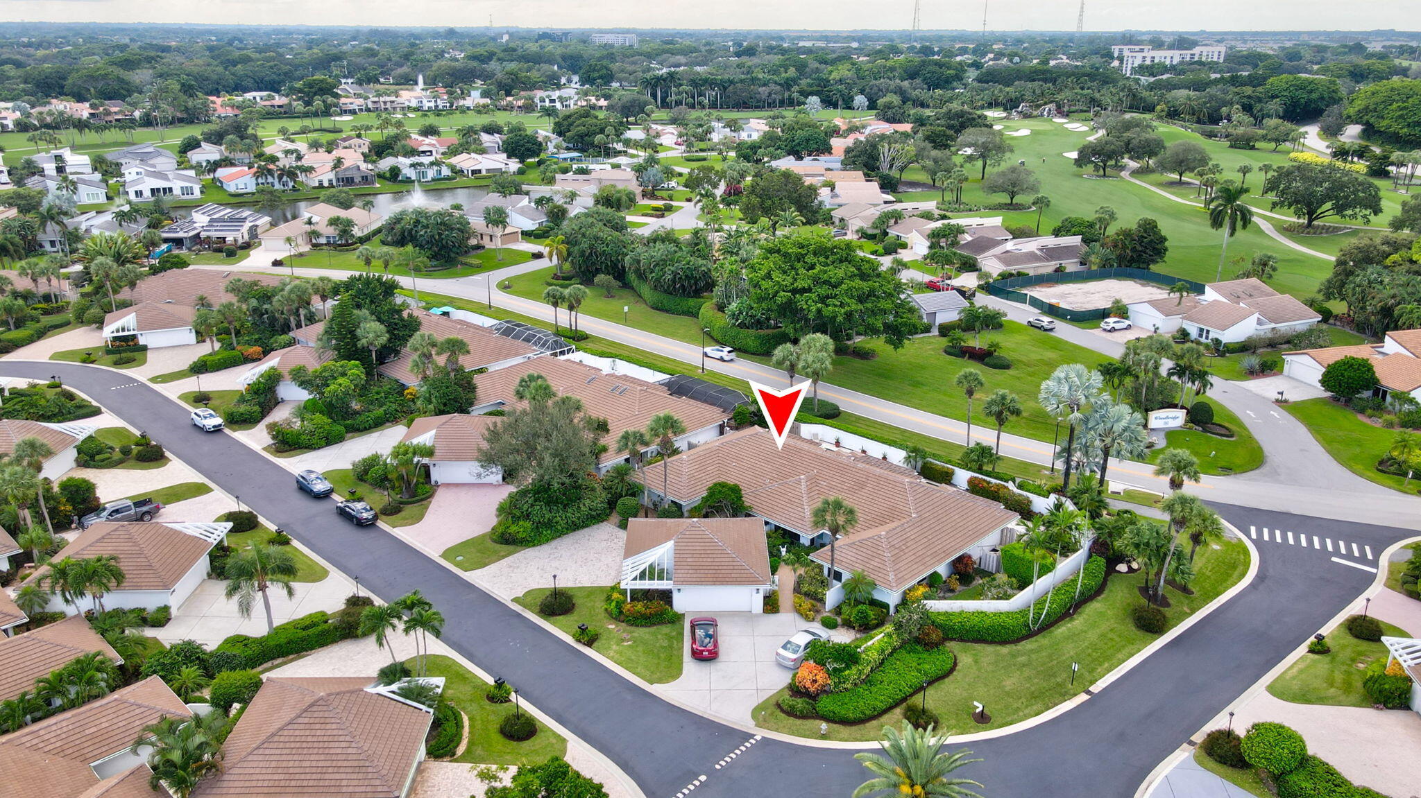 20485 Linksview Way