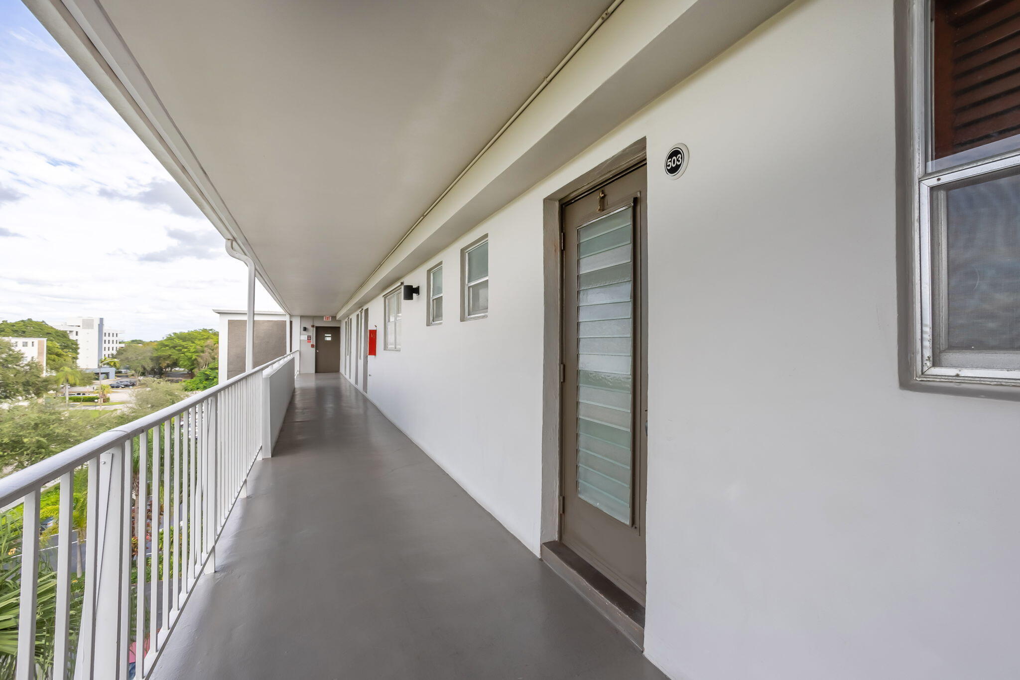 4800 Hillcrest Lane 503