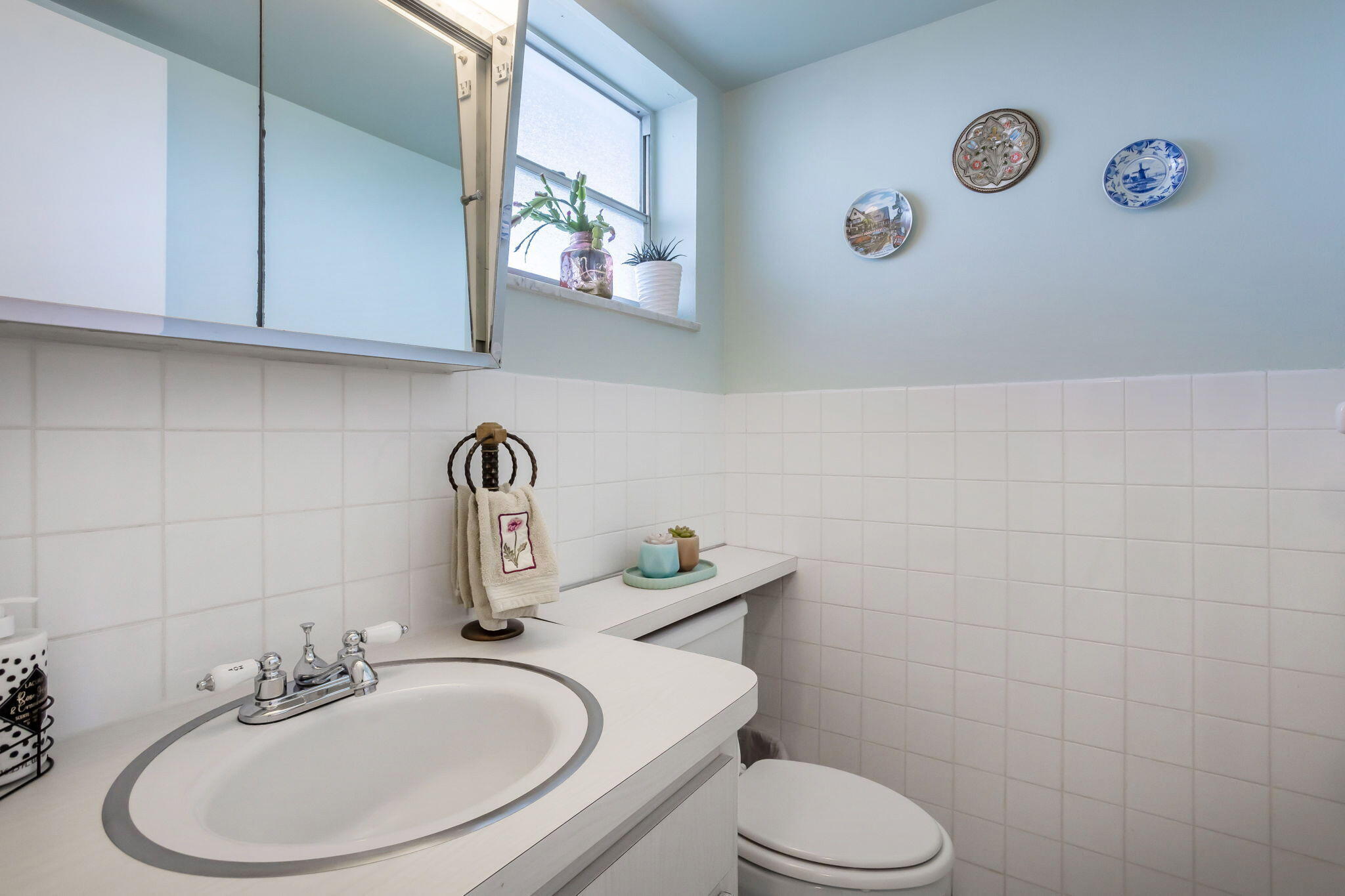 4800 Hillcrest Lane 503