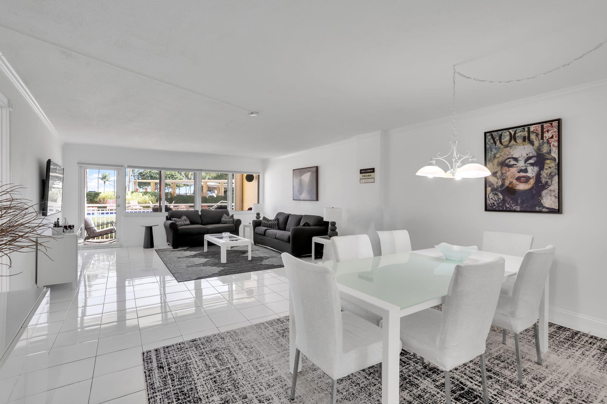 328 N Ocean Boulevard 104