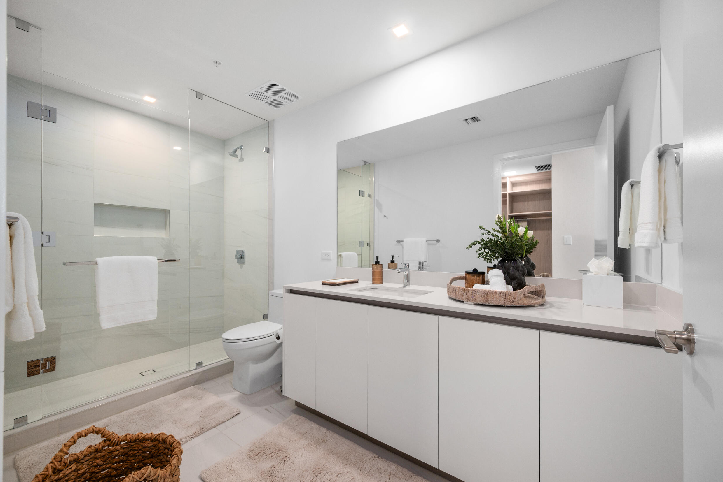 900 N Ocean Boulevard Mph02