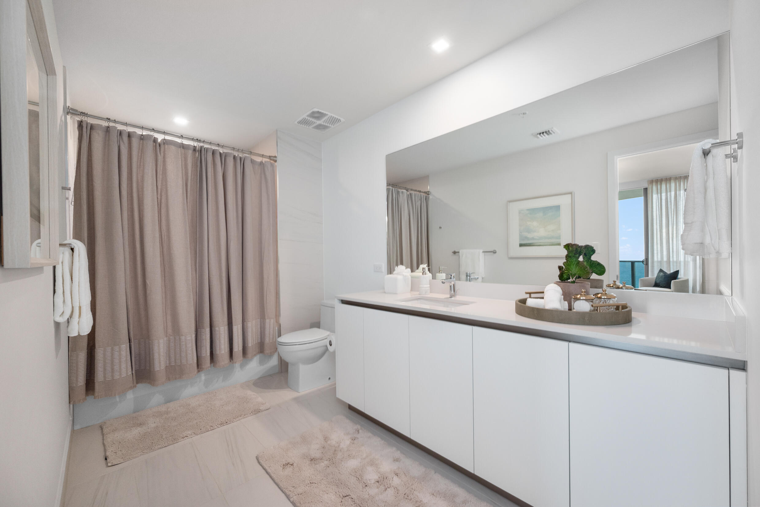 900 N Ocean Boulevard Mph02