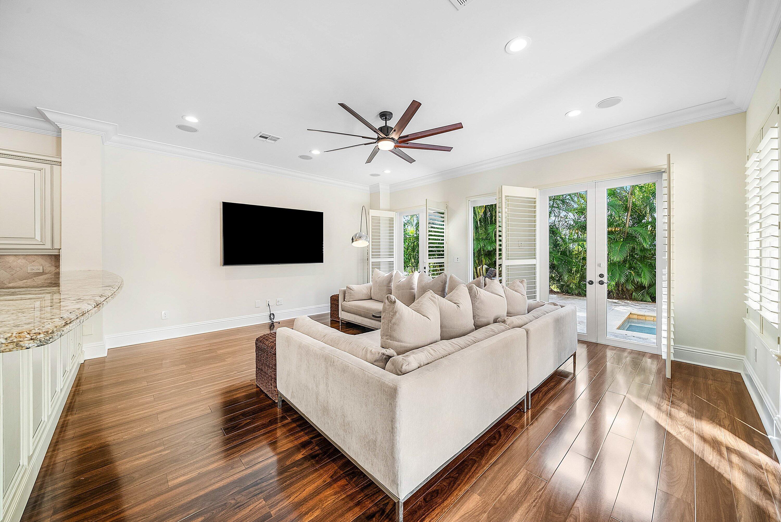 398 NE 7th Street