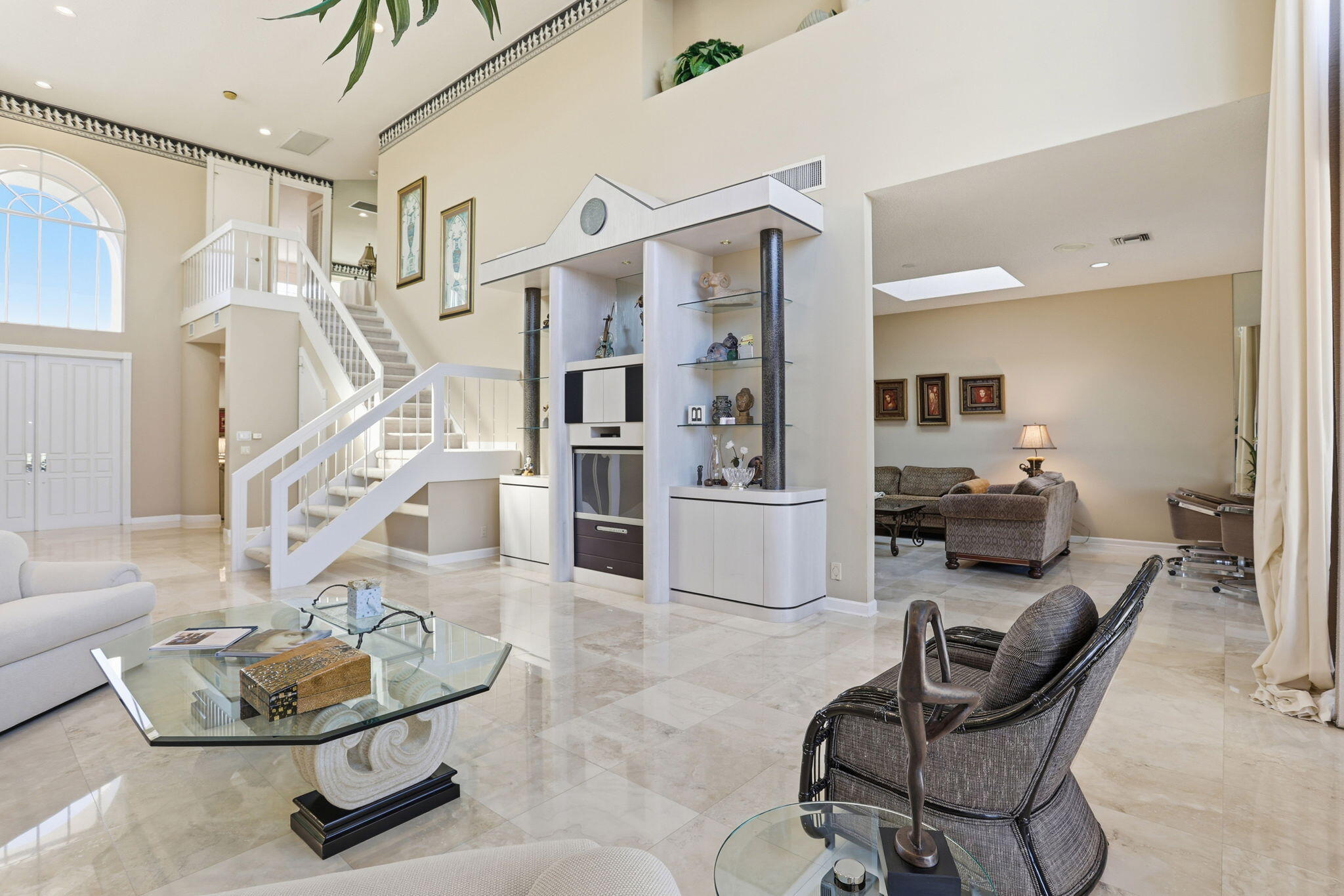 5472 Ascot Bend