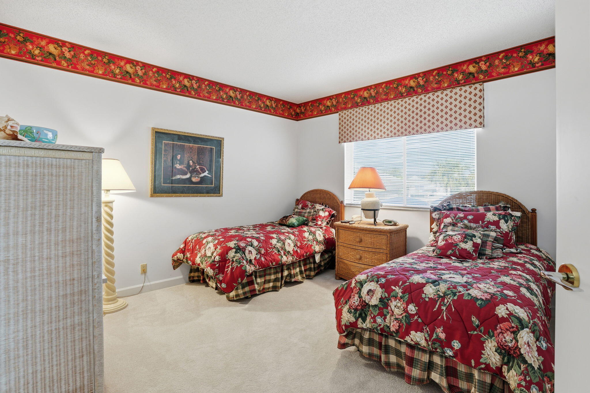 5472 Ascot Bend