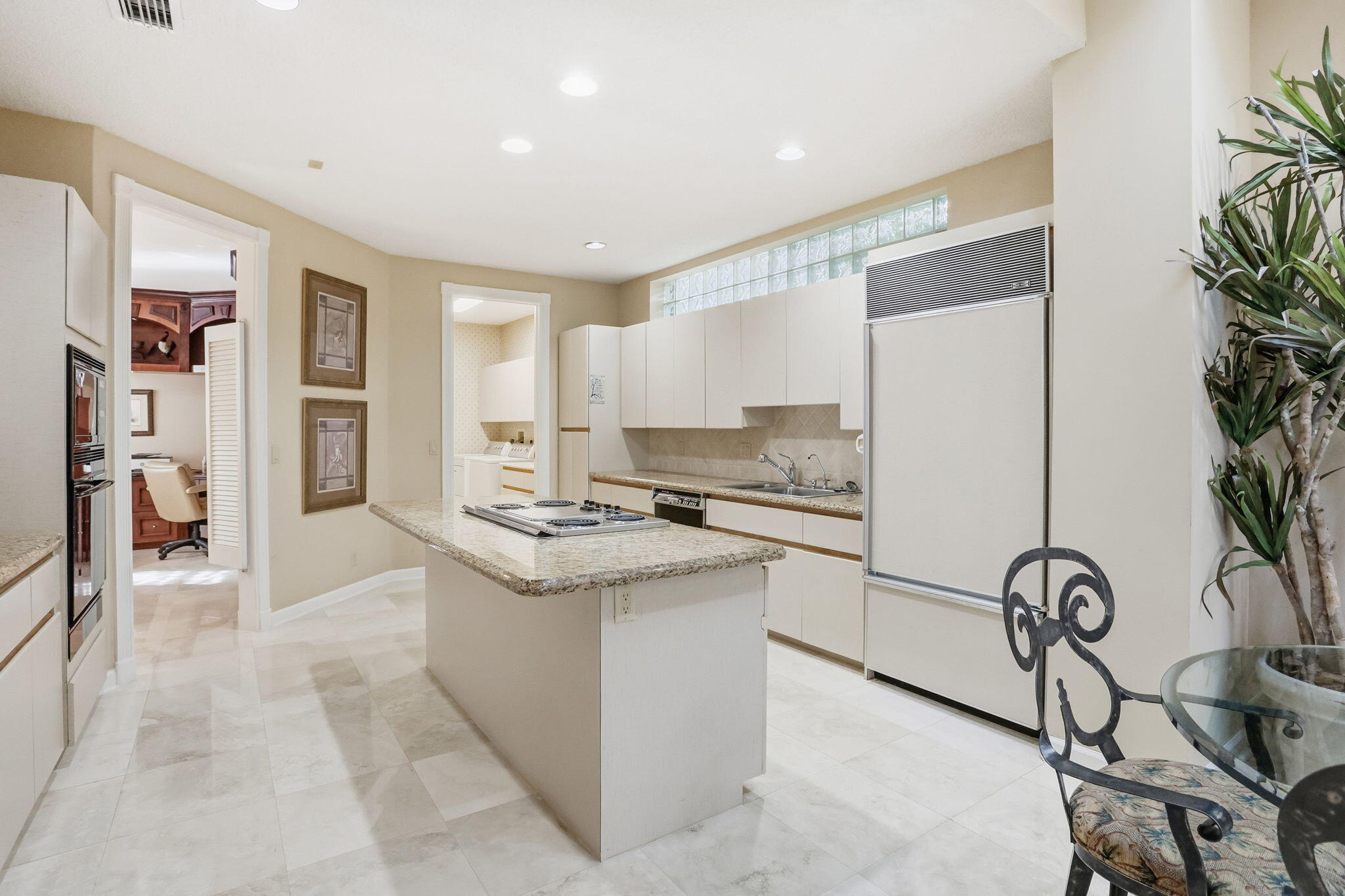 5472 Ascot Bend