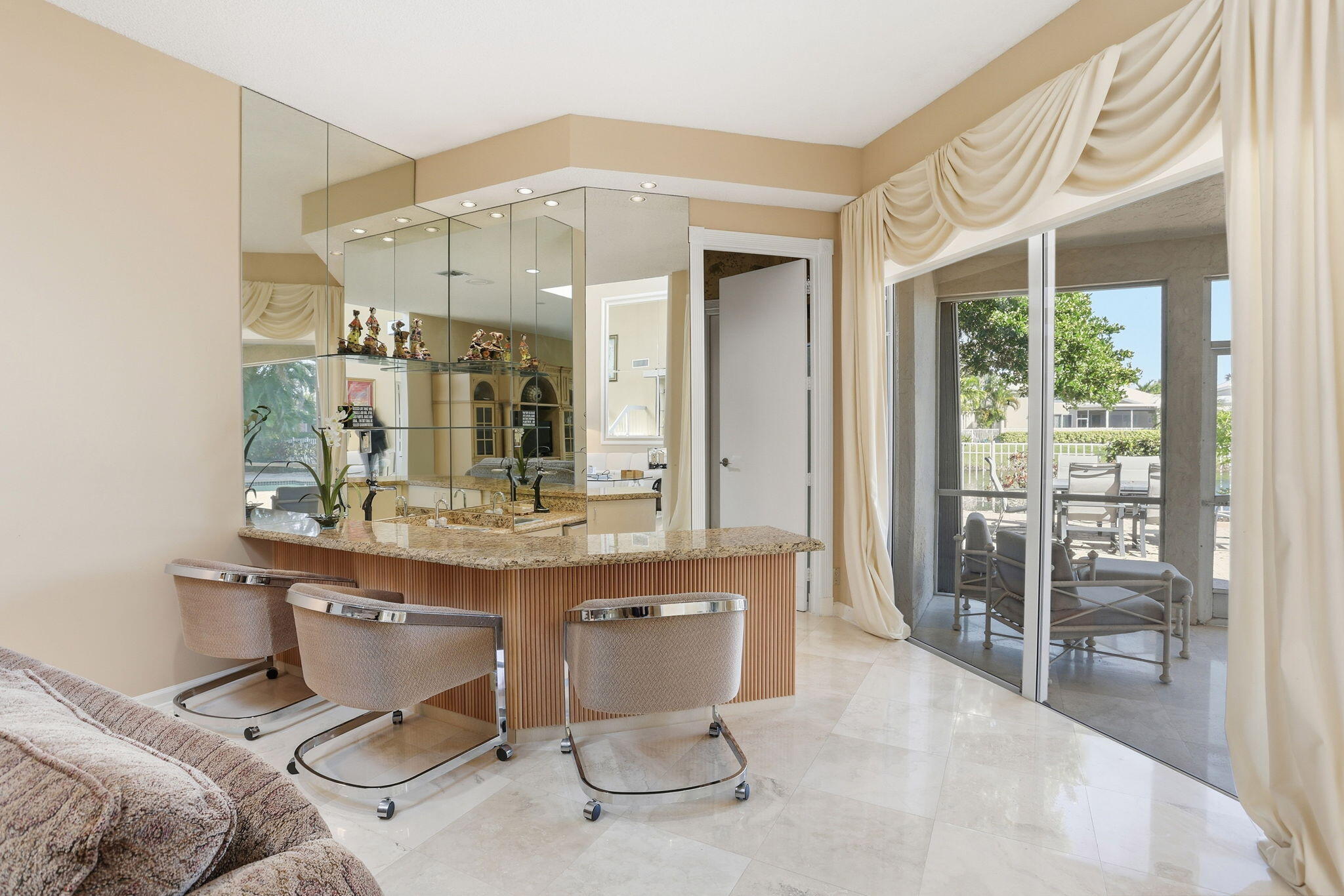 5472 Ascot Bend