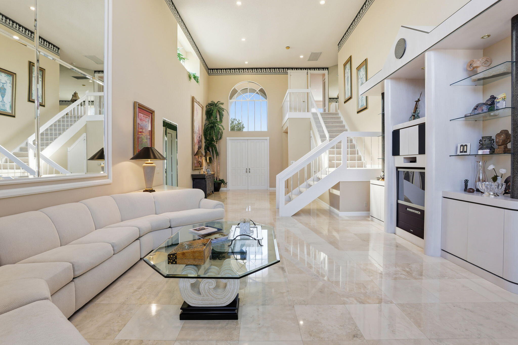 5472 Ascot Bend