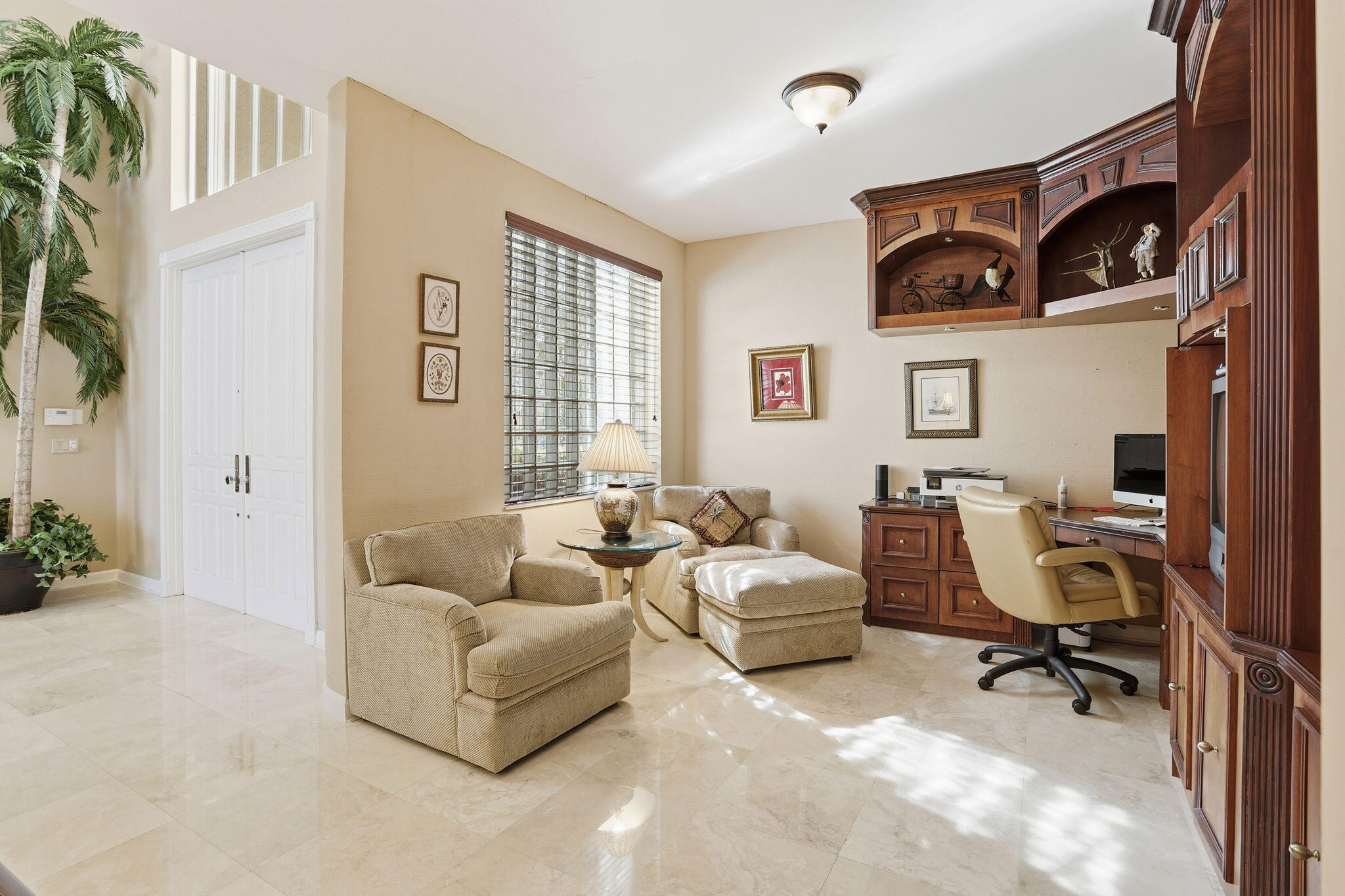 5472 Ascot Bend