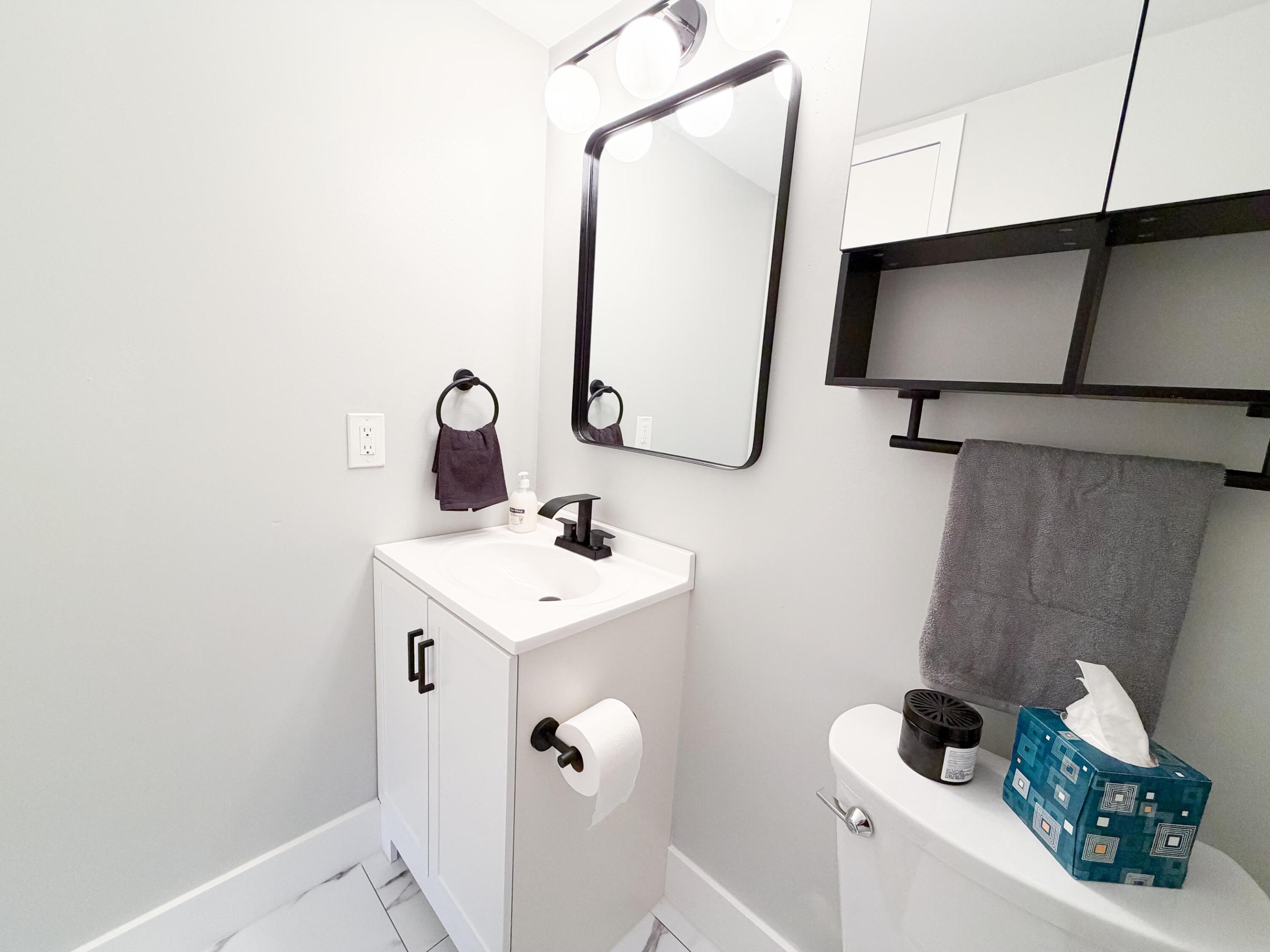 3085 Cornwall E