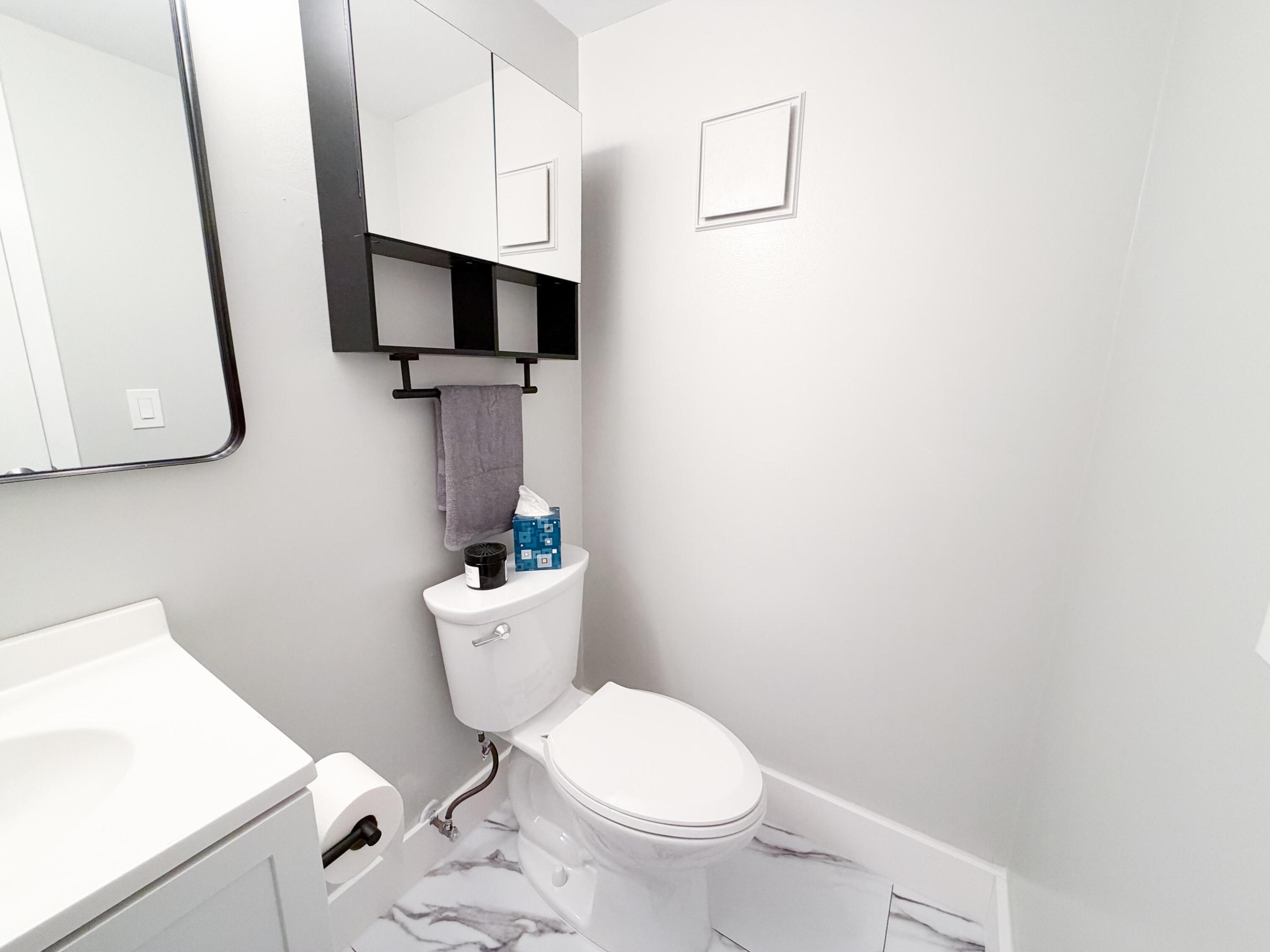 3085 Cornwall E