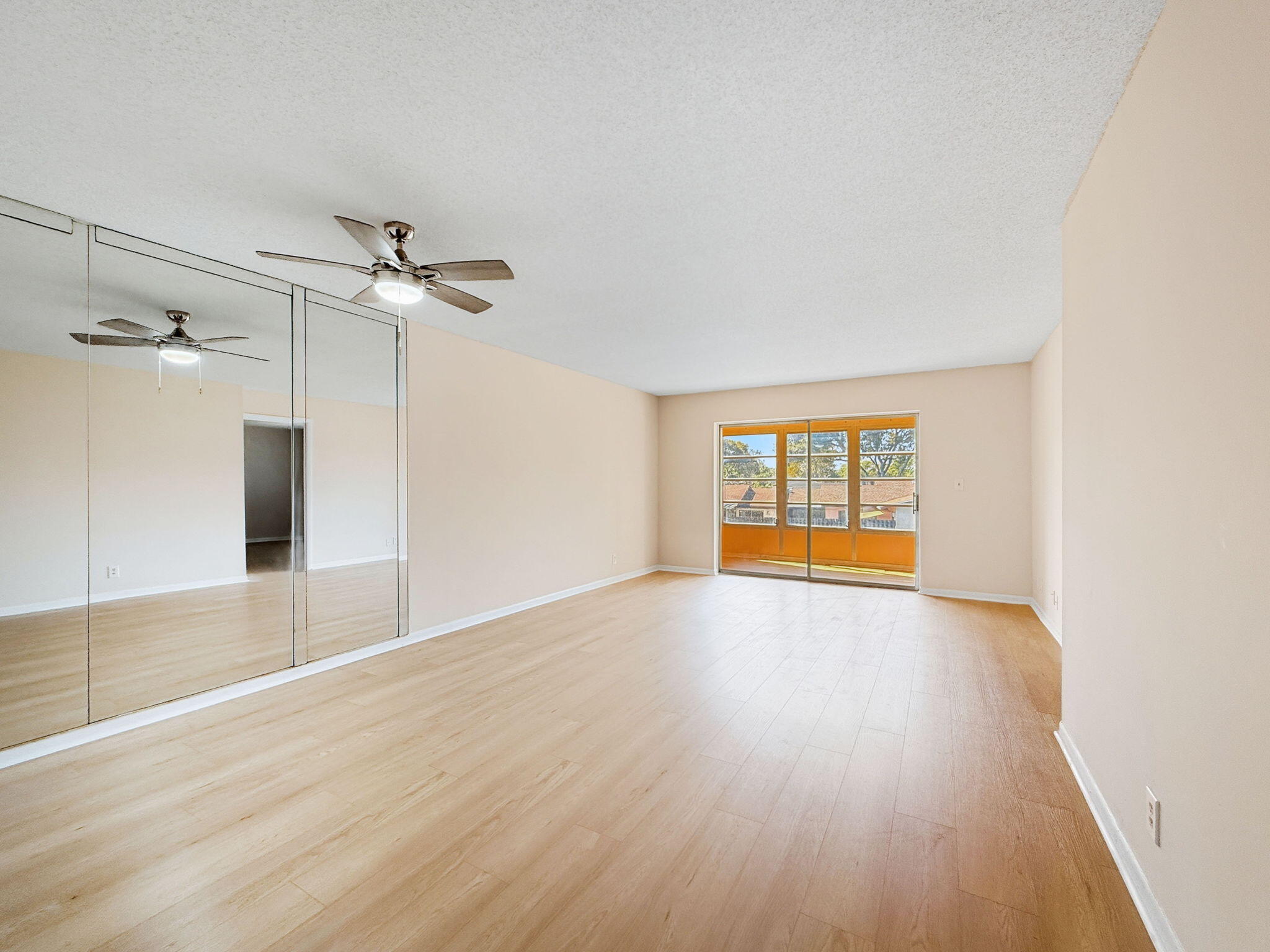 9374 SW Sw 3rd Street Street 714