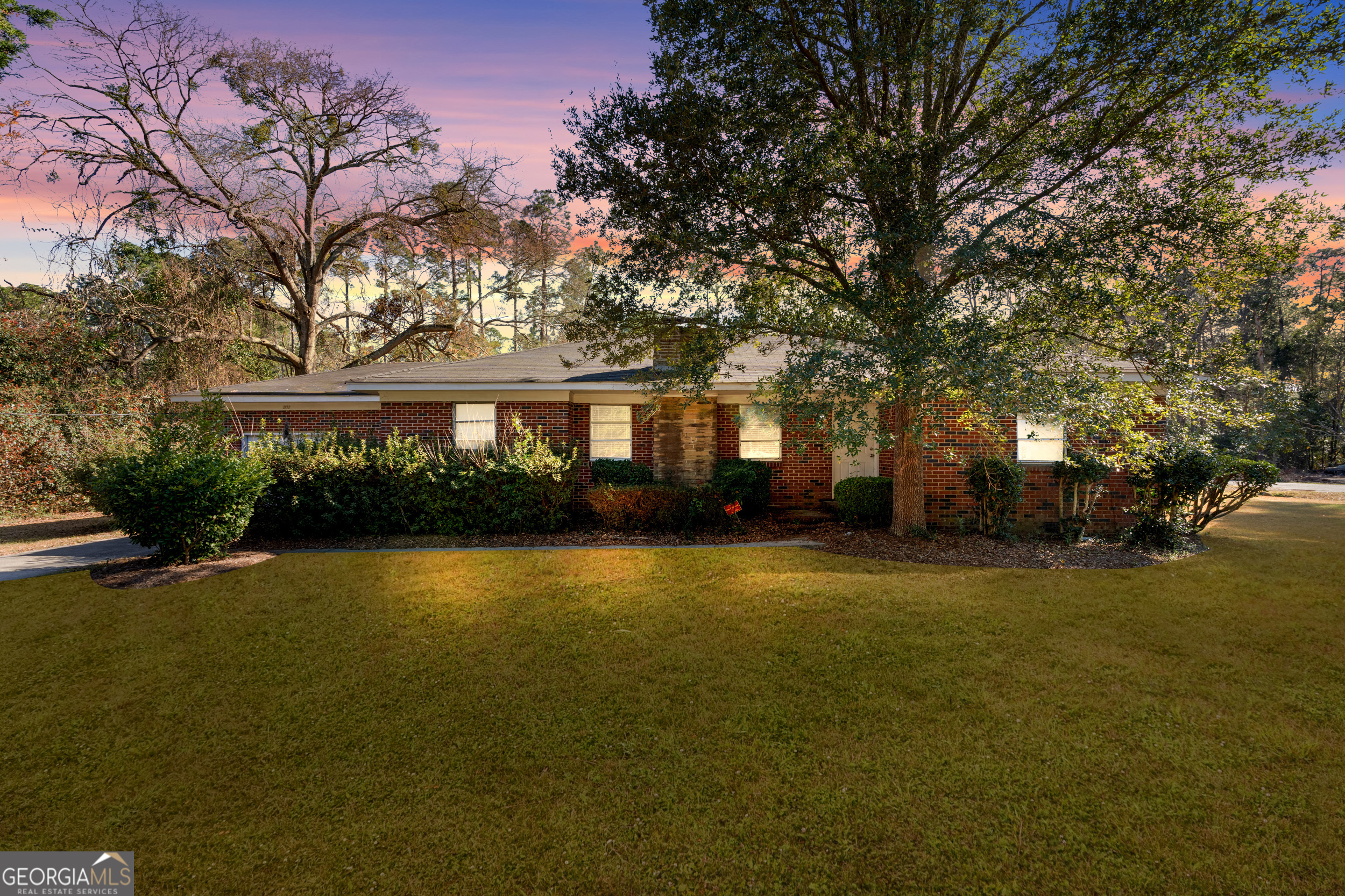 202 S Edgewood Drive