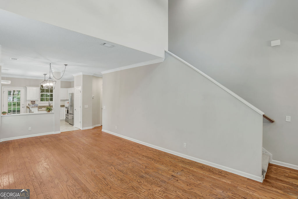210 Brown Thrush Road