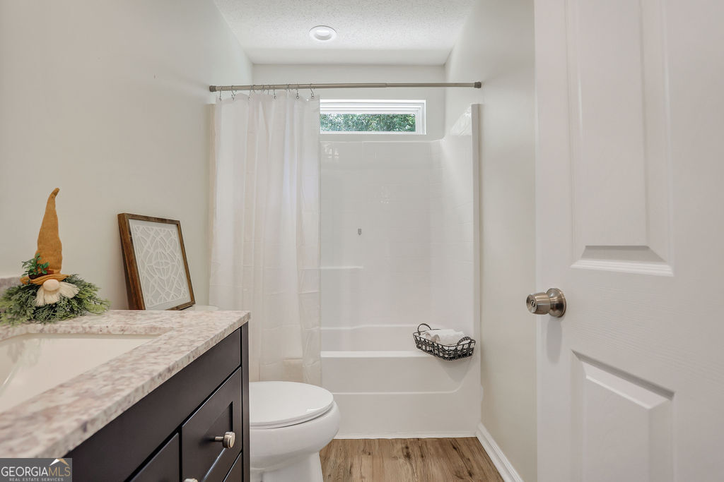 210 Brown Thrush Road